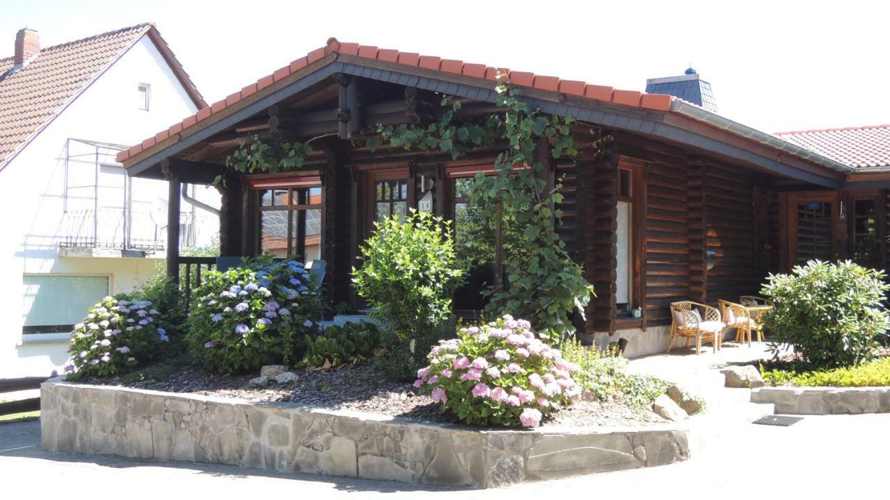 Ferienwohnung Blockhaus Juka Vinningen Exterior photo
